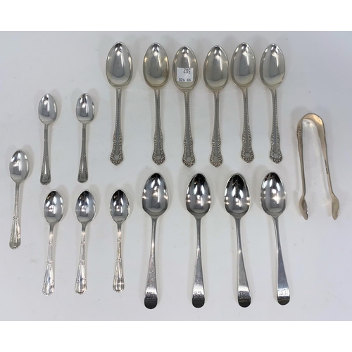 302 - A hallmarked silver set of 6 ornate teaspoons, Sheffield 1907; 2 other set sof silver spoons