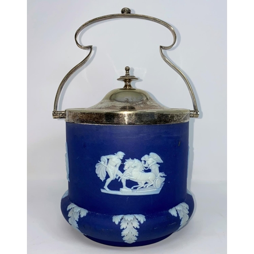 314 - A 19th century Wedgwood Jasperware biscuit barrel with EPNS mounts, 16.5 cm