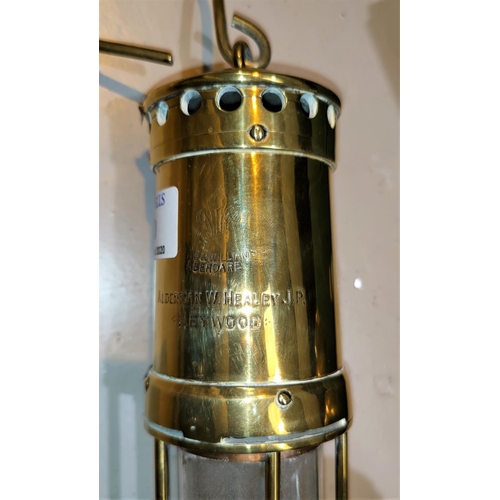 400 - A miner's brass lamp and metalware