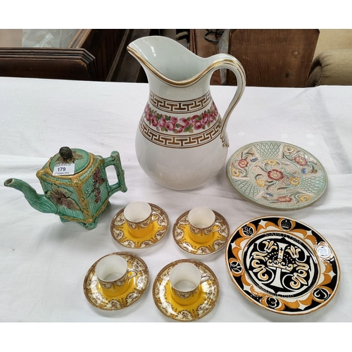 179 - A Majolica teapot, Minton jug, 4 Worcester cups and saucers etc