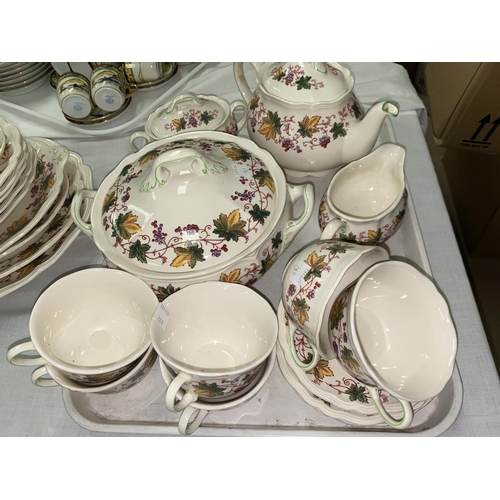 269 - A large Royal Doulton Indian Summer D634 dinner service, including teapots, tureens etc. Another par... 