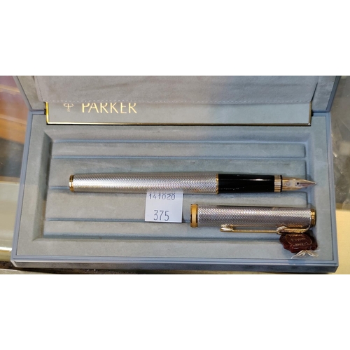 375 - A silver/gold plated Parker fountain pen