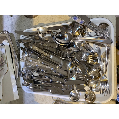 345 - A selection of cutlery and silver plate