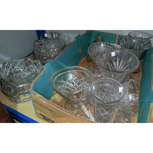 26 - A selection of cut and other glassware