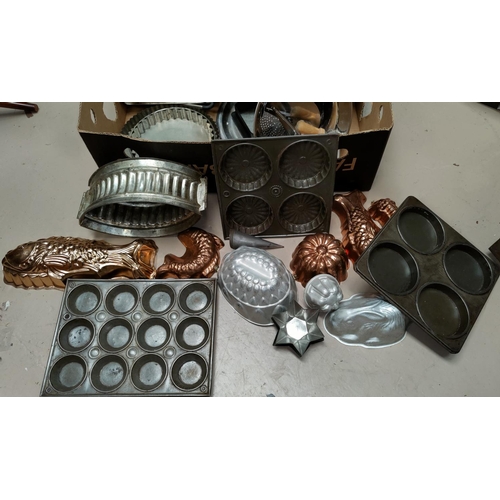 33 - A selection of decorative china and glass; a selection of copper jelly moulds; vintage cake tins; et... 