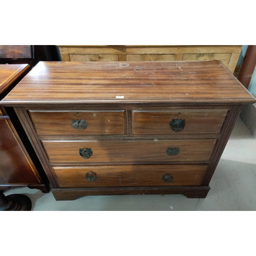 578a - An Edwardian mahogany chest of 2 long and 2 short drawers, with ring handles
