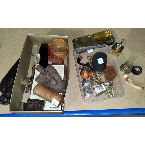 84 - A selection of miniature items and bric-a-brac