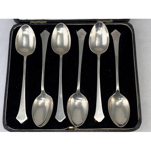 280 - A set of 6 Art Deco silver coffee spoons, 1.6oz, cased