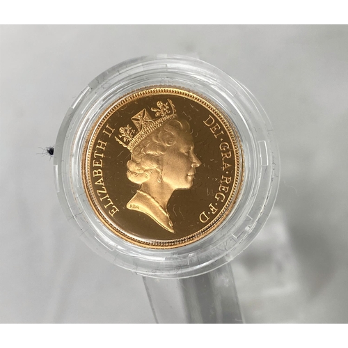 320 - A 1995 proof sovereign, cased