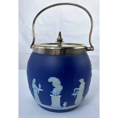 262 - A Wedgewood Jasperware biscuit barrel with EPNS mounts, 15cm (to finial)