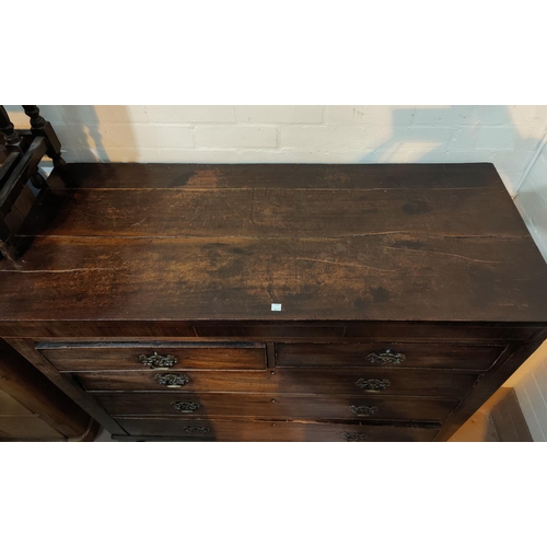 504b - A Georgian inlaid mahogany chest of 3 long and 2 short drawers, on bracket feet, width 120 cm