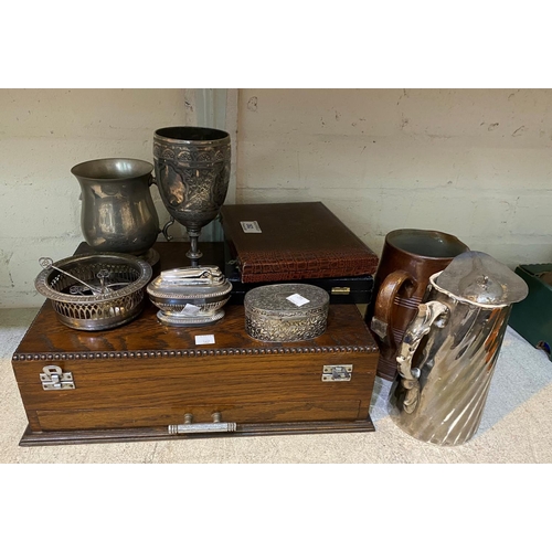 362 - A 1930's part canteen of cutlery in oak box; silver plate