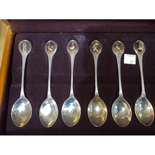 337 - The RSPB collection of 12 hallmarked silver spoons in fitted box, London 1975, 12 oz