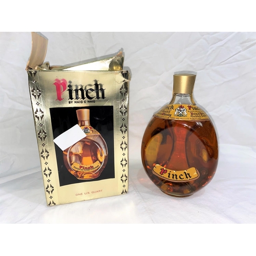 516 - A US quart bottle of Haig & Haig Pinch, old blended scotch boxed