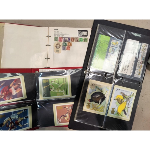 751 - 2 albums of FDC's & stamp album