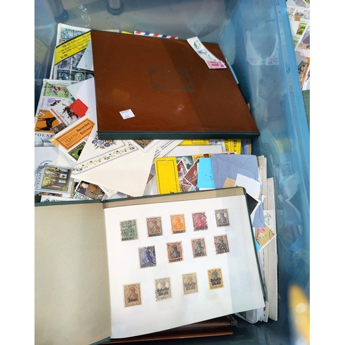 761 - A selection of stamps in albums and loose