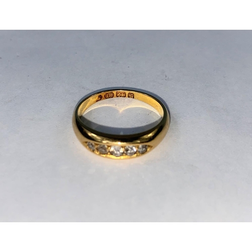 375 - A Victorian chanel set 5 stone diamond ring, comprising of 5 old cut diamonds, 18ct hallmark Birming... 