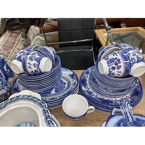170 - A large selection of 19th century and later blue and white pottery including 