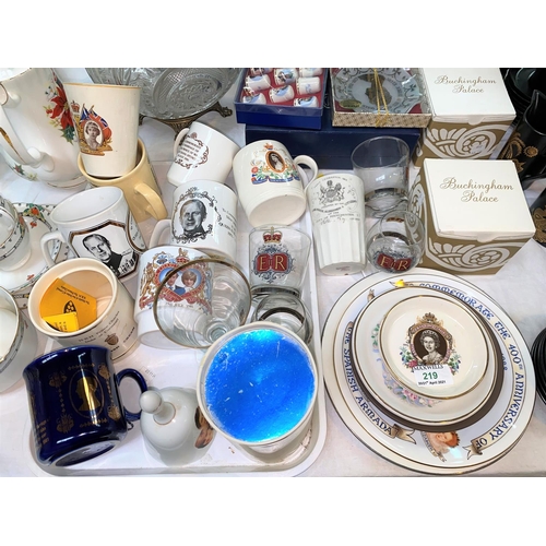 219 - A selection of Royal Commemorative china; collectors plates; etc.