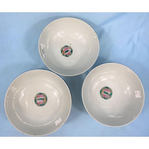 193 - A set of 3 Chinese bowls, decorated with polychrome flowers and bearing seal mark to base, diameter ... 