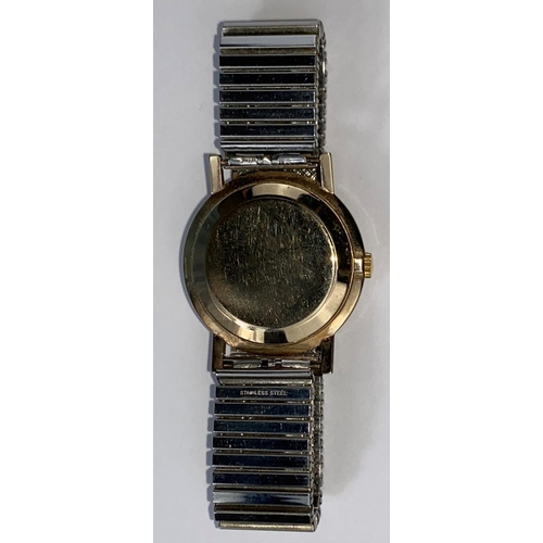 476 - A 1960's Tissot gent's mechanical wind dress wristwatch with 9ct gold case, later expanding wrist st... 