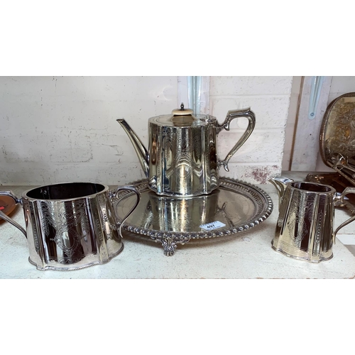 497 - A Walker and Hall four piece silver plated tea service including teapot, milk, sugar and gadrooned t... 