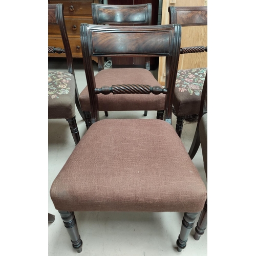 618 - A Regency set of 6 (4 + 2) mahogany dining chairs with rope backs, wide                             ... 