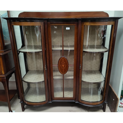 660 - An Edwardian inlaid mahogany display cabinet enclosed by 2 glass doors (reduced)