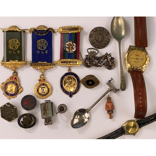 481 - A selection of costume jewellery including Masonic items etc