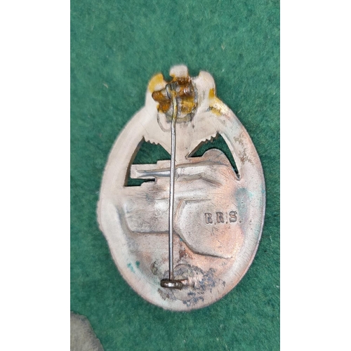 150A - A German WWII period tank badge and 2 medals