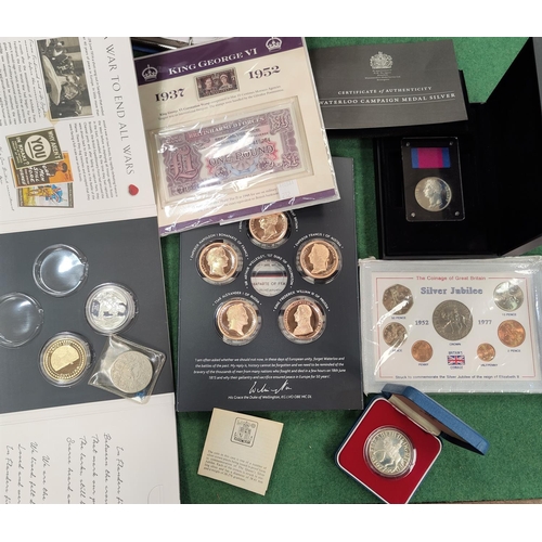 232 - A Worcester Medal Service silver Waterloo Commemorative medal cased, 5 Royal Mint bronze medals, oth... 