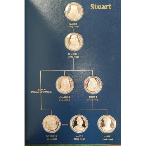 266 - THE KINGS and QUEENS COLLECTION Franklin Mint 1977, 43 silver medals each 16.5gm, in album (approx 2... 