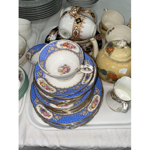 348 - A part Royal Paragon part tea service approx 21 pieces