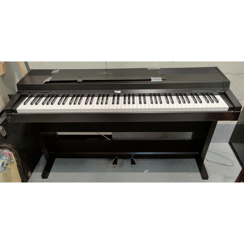 709 - Yamaha Clavinova CLP-500 electric digital piano, weighted keyboard, Midi compatible