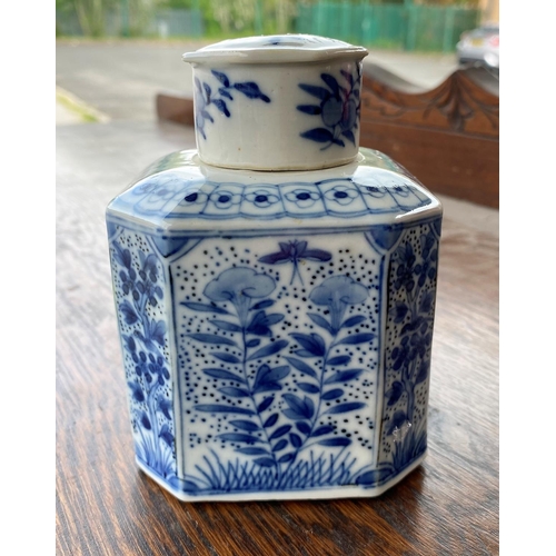 436 - A Chinese blue and white canted squared lidded tea caddy with floral decoration, height 12cm (good c... 