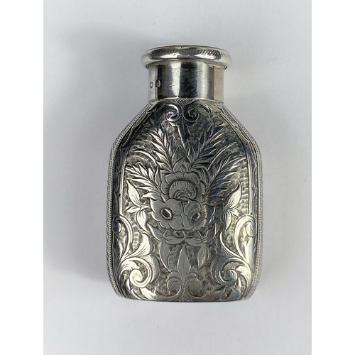 495 - A 19th silver vesta bottle the 
