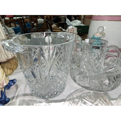 406 - An Edinburgh Crystal set of 6 goblets, boxed; 6 cut saucer champagnes; glassware