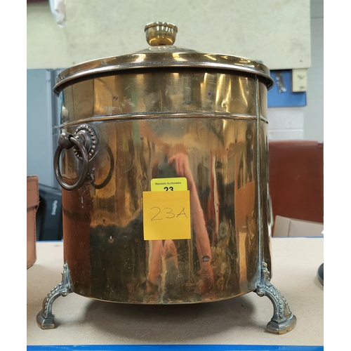 23A - A 1920's brass coal bin; a 19th century copper kettle; a ship's brass lantern; other metalware