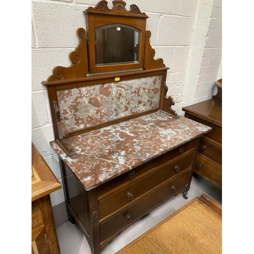 740 - An Edwardian stained walnut 2 piece bedroom suite comprising dressing table and marble top washstand