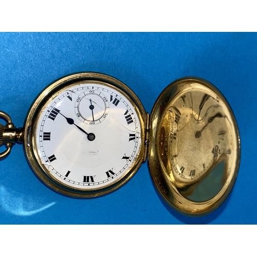 565 - An 18ct hallmarked gold mono gent's keyless hunter pocket watch by Rolex, monogrammed (working, glas... 