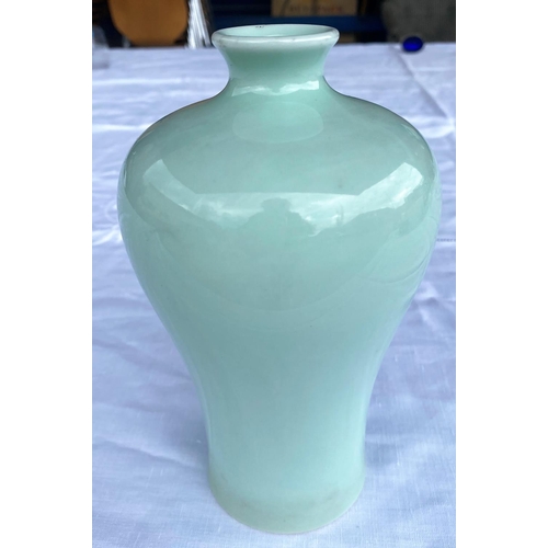 346C - A Chinese celadon glaze inverted baluster vase , height 18cm