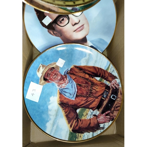 36 - A selection of collectable plates, decorative and limited edition