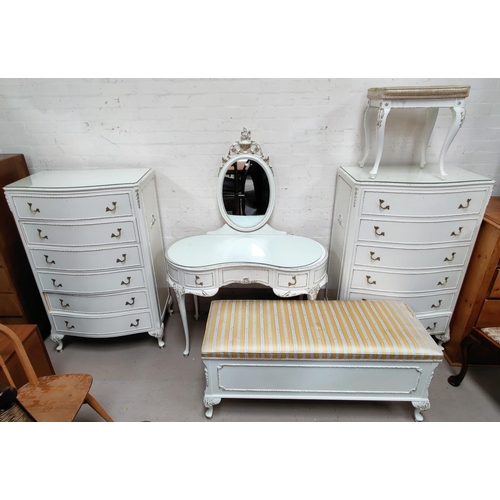 832 - A Louis X style 5 piece bedroom suite in cream and gilt finish comprising kneehole dressing table an... 