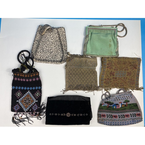 196 - A selection of Victorian and later bead work and other purses and bags
