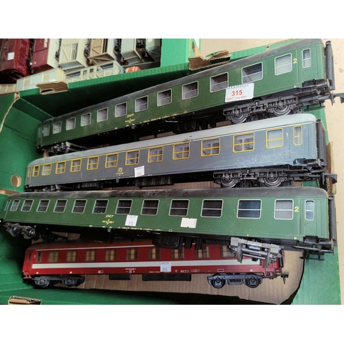 315 - For Continental '0' gauge carriages:  2 x SNCF; 1 FS; and another