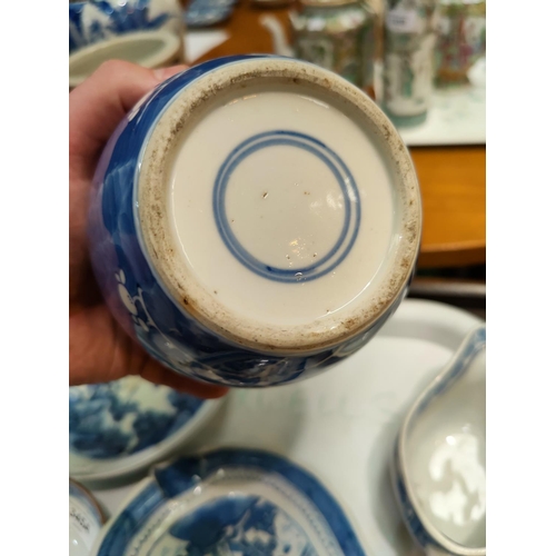 345A - A Chinese blue and white Prunus blossom ginger jar, double circle to base (no lid); a Chinese blue a... 