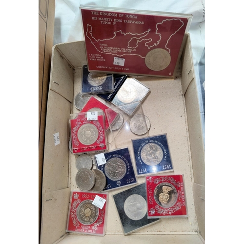 189 - A selection of commemorative coins etc