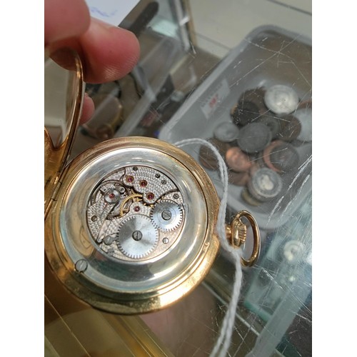 564 - An 18ct hallmarked gold open faced keyless gent's dress pocket watch, gross weight 46gm