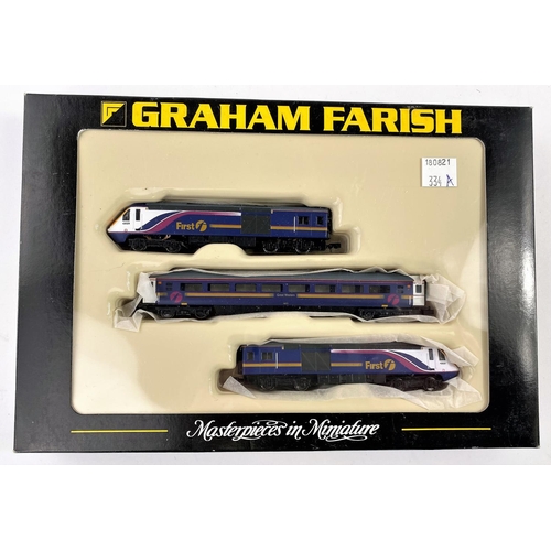 334A - A Graham Farish N gauge originally boxed HST 125 Set First Great Western 371-477