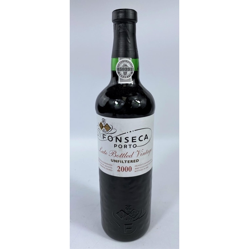 194 - A bottle of Fonseca late bottled vintage unfiltered 2000 Port and a cased bottle of Cockburns late b... 